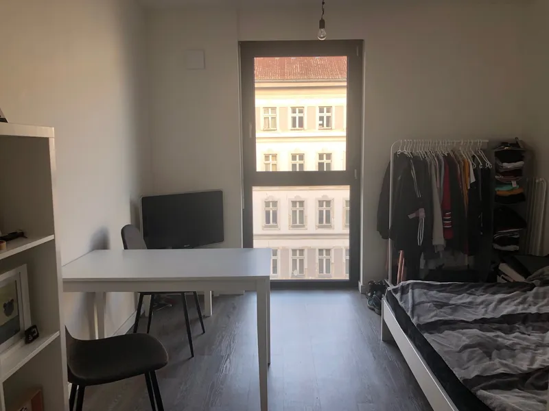 1 Zimmer-Appartement, unmöbliert - nur für Studenten, Azubis, Doktoranden — photo 1